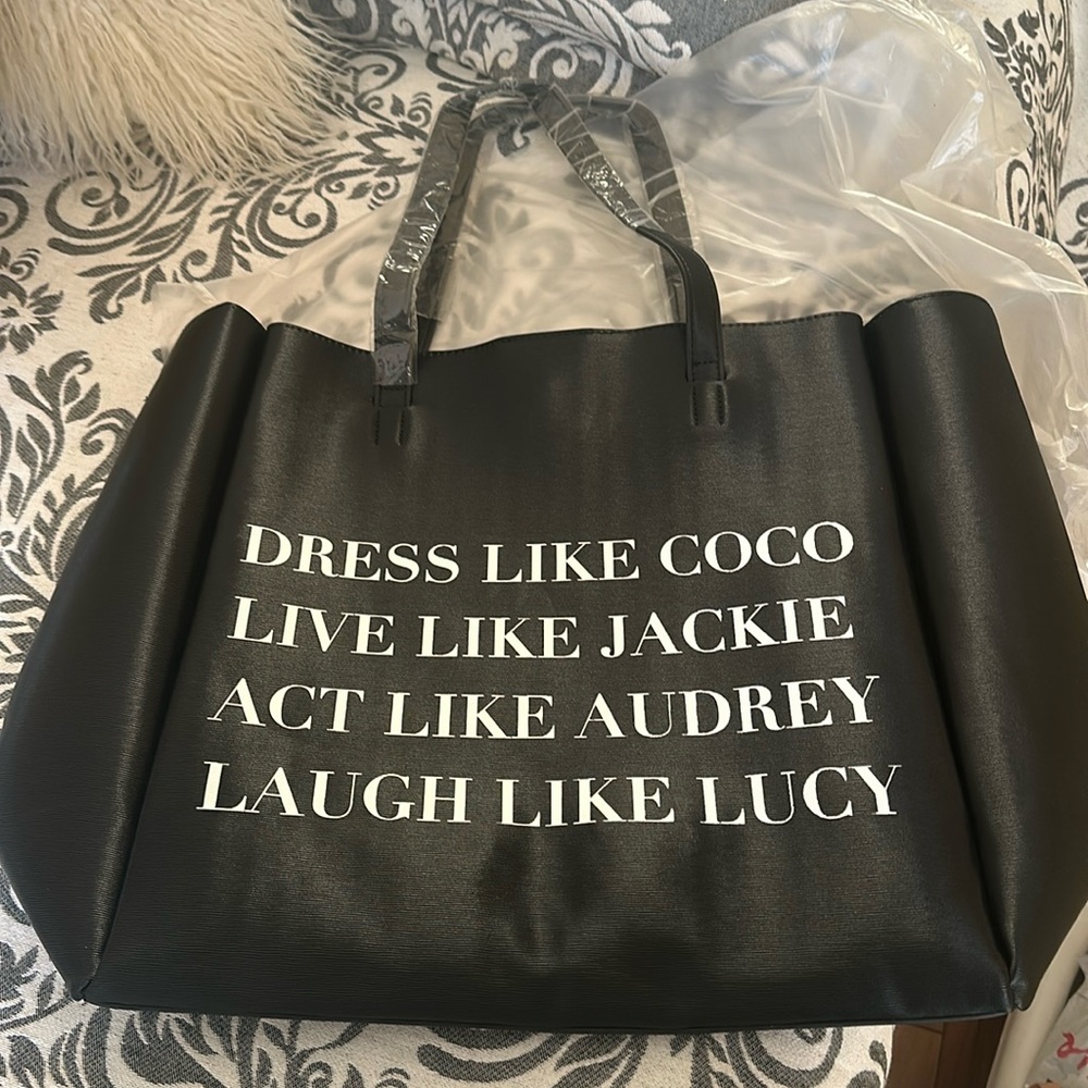 I SPEAK FLUENT ITALIAN TOTE  14 x 14 NIB